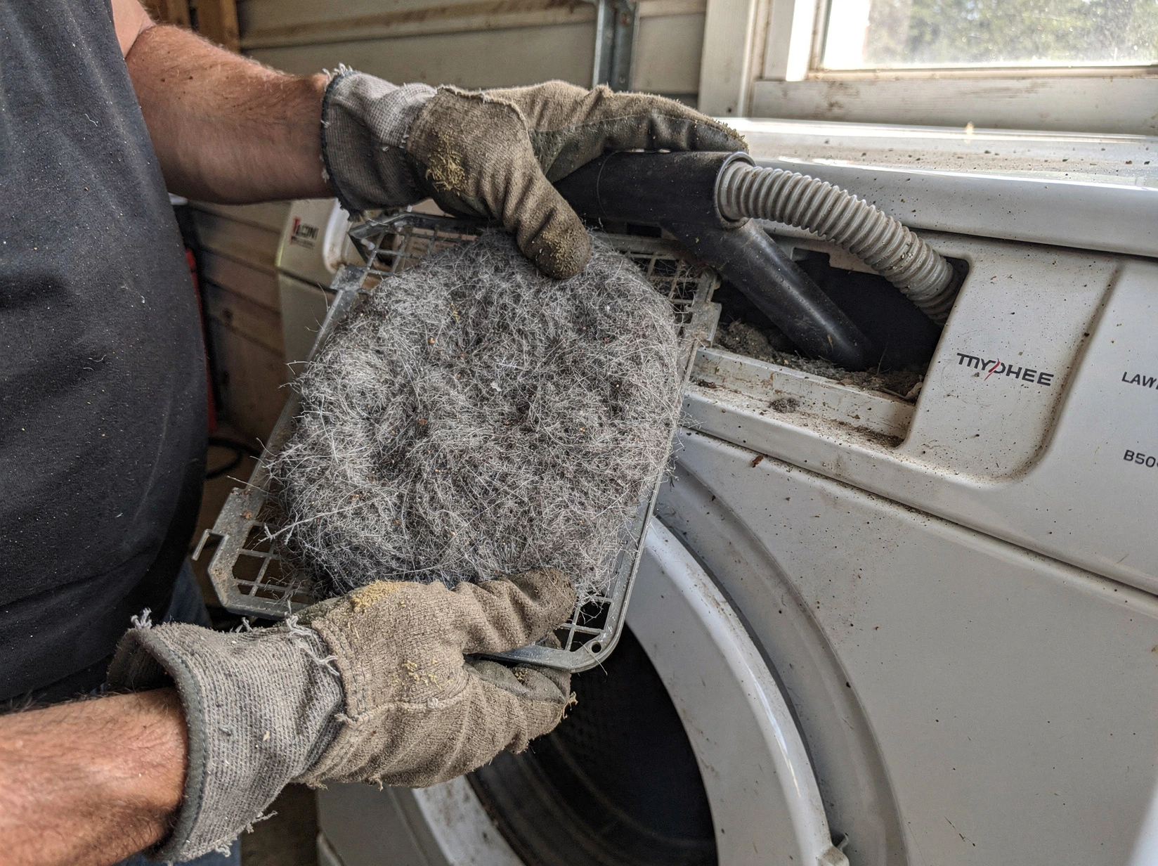 Cleaning Dryer Lint Trap service in Four Square Mile, CO